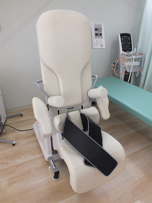 自動間欠牽引装置