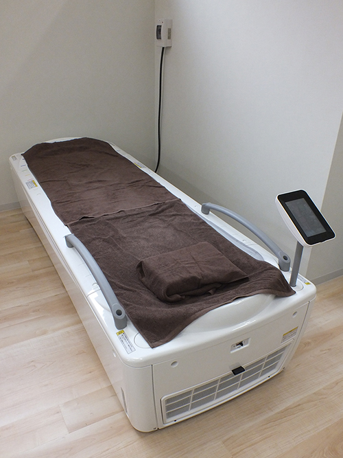 自動間欠牽引装置